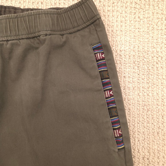 WOWIE Olive Green Jogger Pants Elastic Waist Drawstring Pockets Womens Medium - Picture 6 of 10